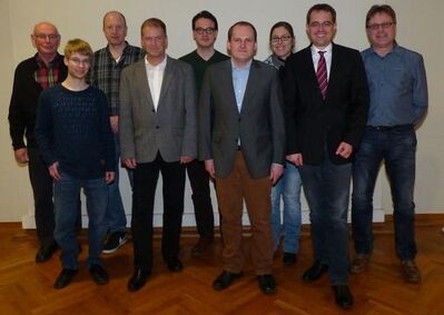 Die Geehrten und die Vertreter des Ehringshäuser SPD-Vorstands 