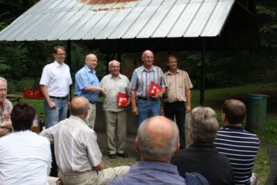 Ehrung bei der SPD – v. l. n. r.: David Rauber, Wolfgang Schuster, Otto Benner, Erhard Henrich, Jürgen Mock