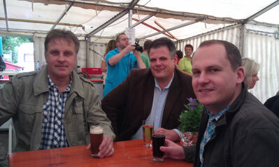 Stefan Arch, Stephan Grüger und Sebastian Koch auf der Kirmes